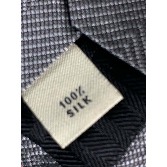 Burberry Men's 100% Silk Grey Herringbone Pattern Tie 3.25" Wide Italy 7457 - Picture 4 of 10